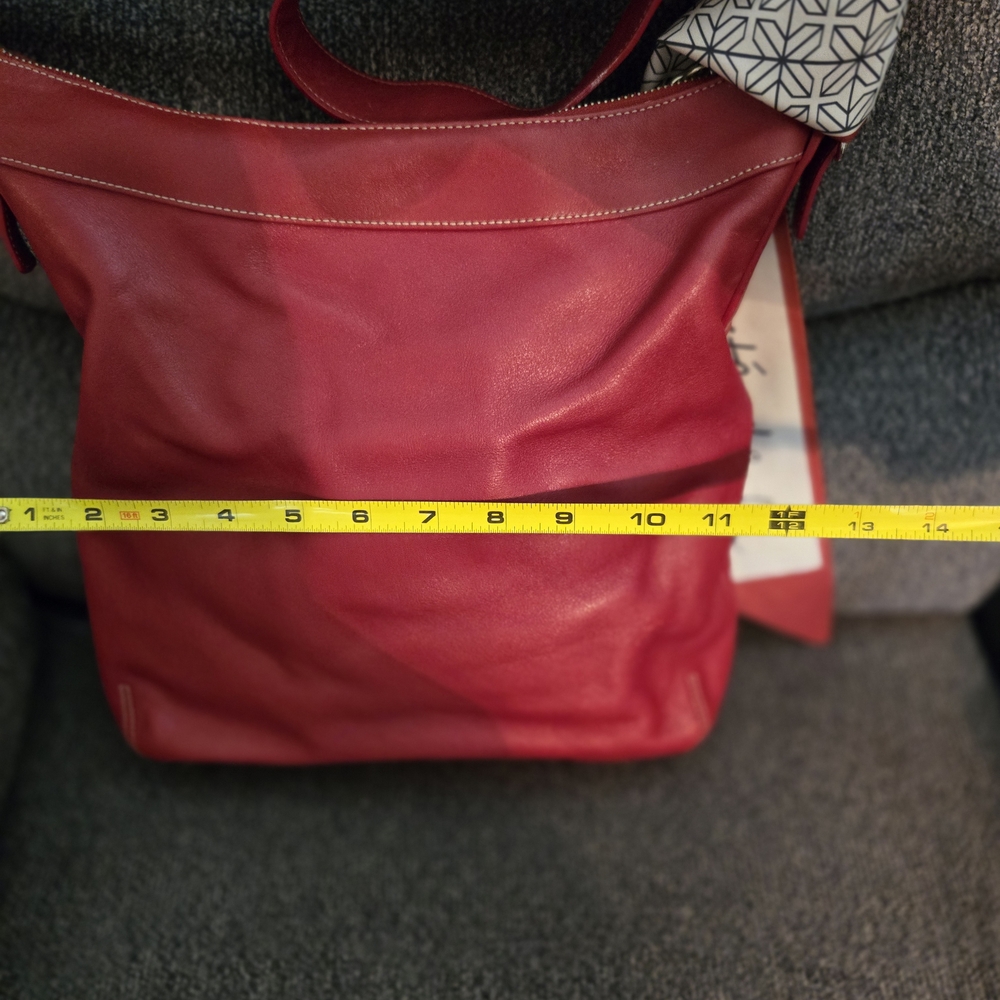 Coach Cherry Red Leather Shoulder Bag - Picture 9 of 10